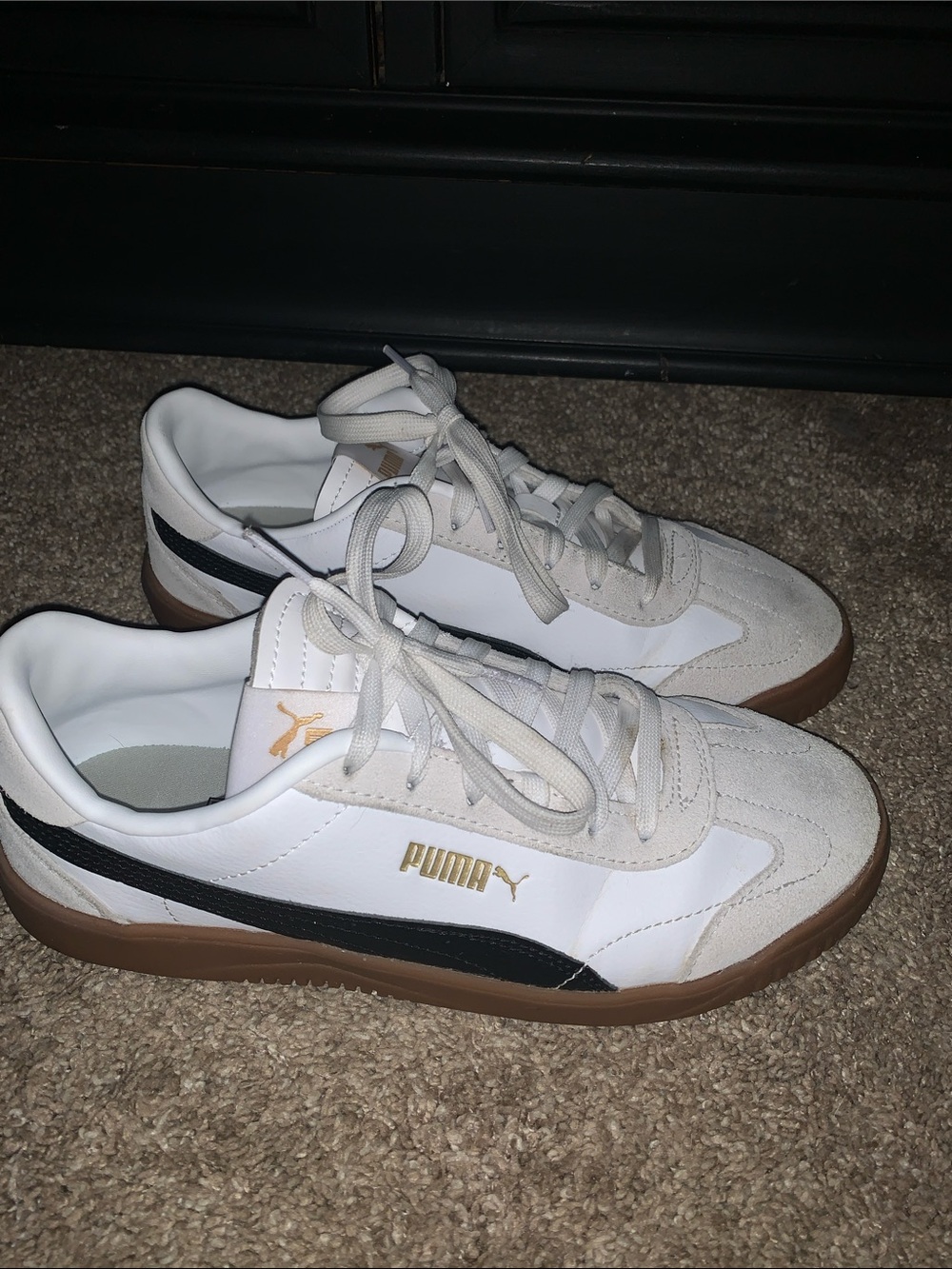Puma boys 6.5 Y White, Black & Brown Low-Top Sneakers fits women 7.5